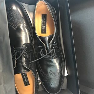 Men’s dress shoes